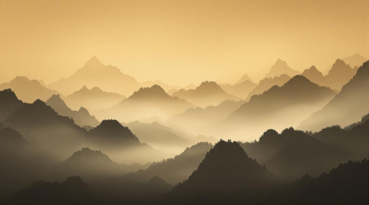 里番大全 - 国风山水墨韵背景